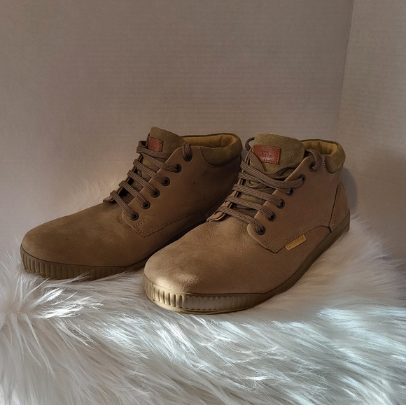 Woodland Tan High-Top Sneakers, Size 44 (12 Inches ) - Picture 1 of 8